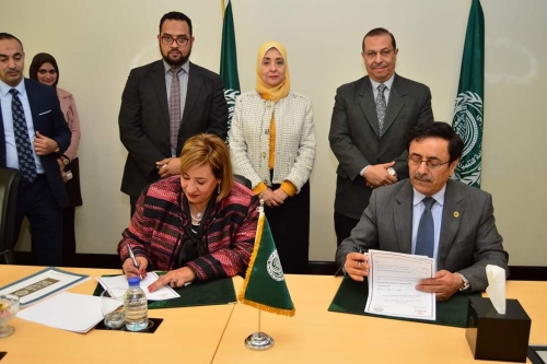 Signing a memorandum of understanding between the Wiana Foundation for Awareness and the integration of special cases in society with the Arab Organization for Management Development